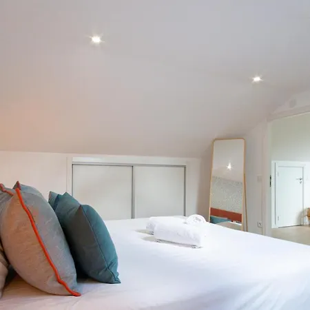 דירה Spacious And Luxury Apartment With Sea View נאזרה